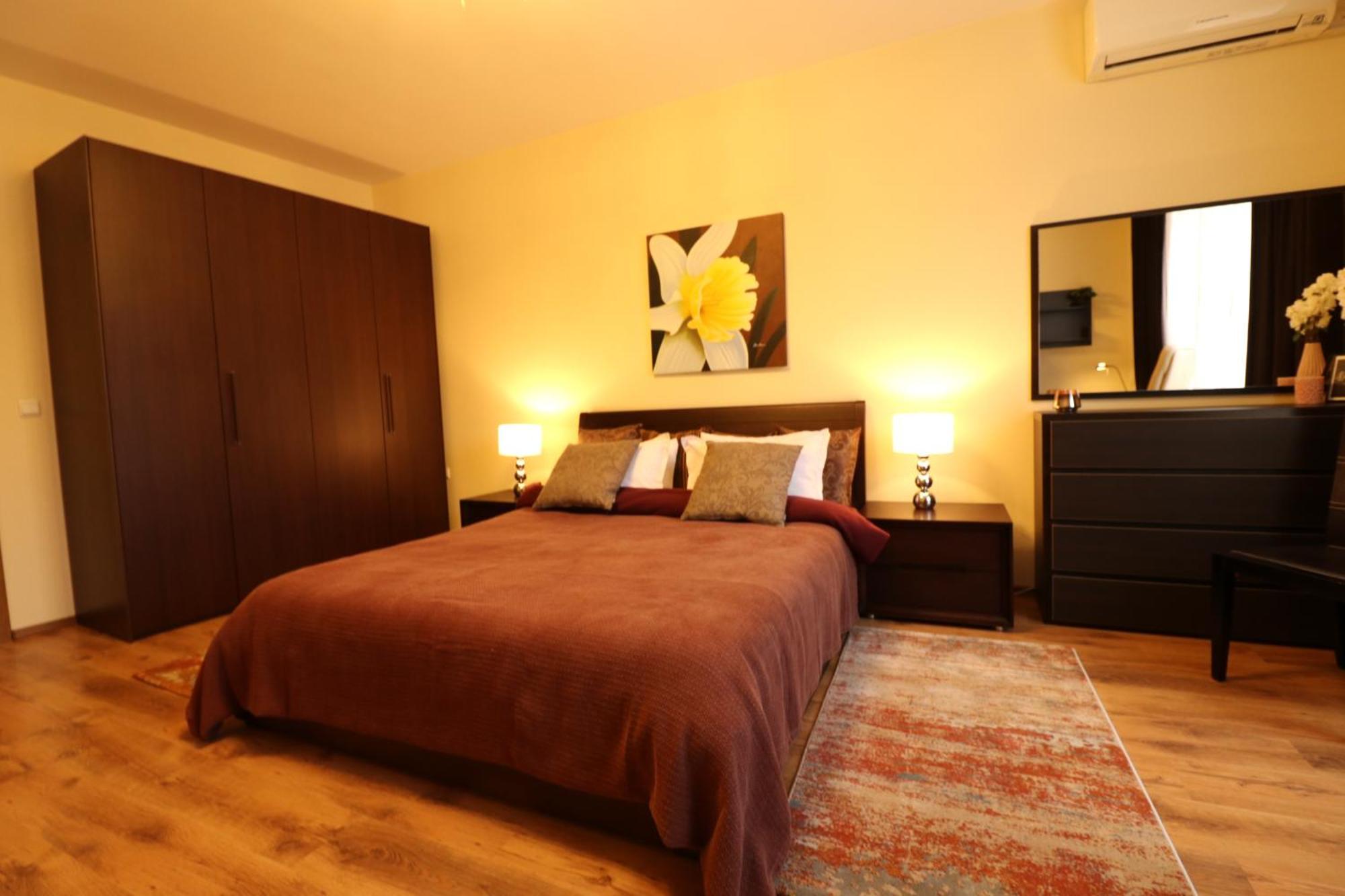 Varna Garden View Apartment Buitenkant foto