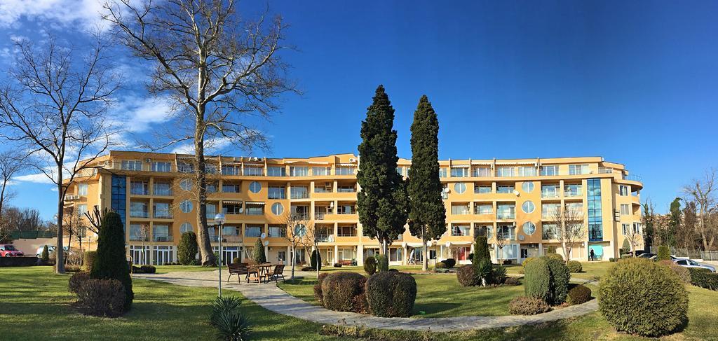 Varna Garden View Apartment Buitenkant foto
